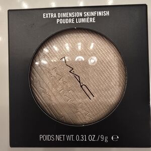 MAC Cosmetics Highlighter Compact - Champagne Taupe Shimmer